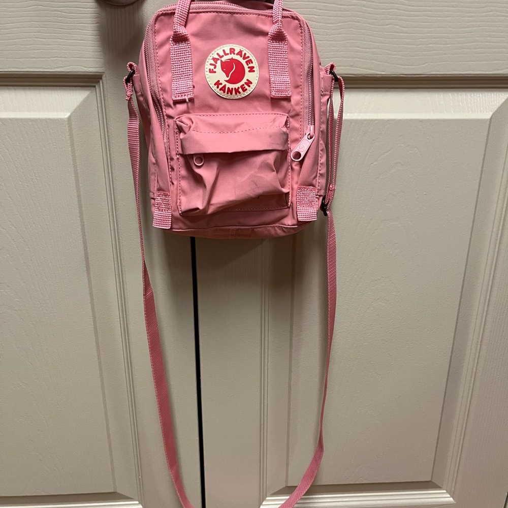 Fjällräven Pink Sling Crossbody Purse - Picture 7 of 8